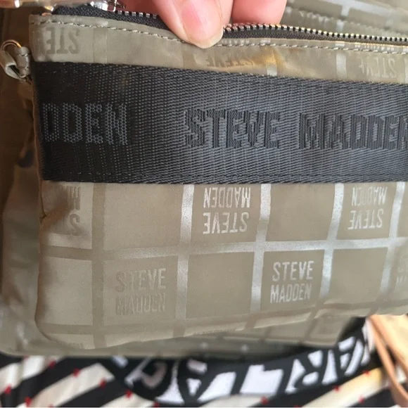 Steve Madden Dark green Backpack NWT! 2fer - Picture 8 of 10